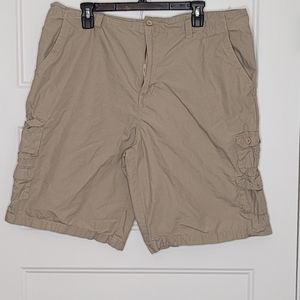 Monument Size 38 Cargo Shorts
